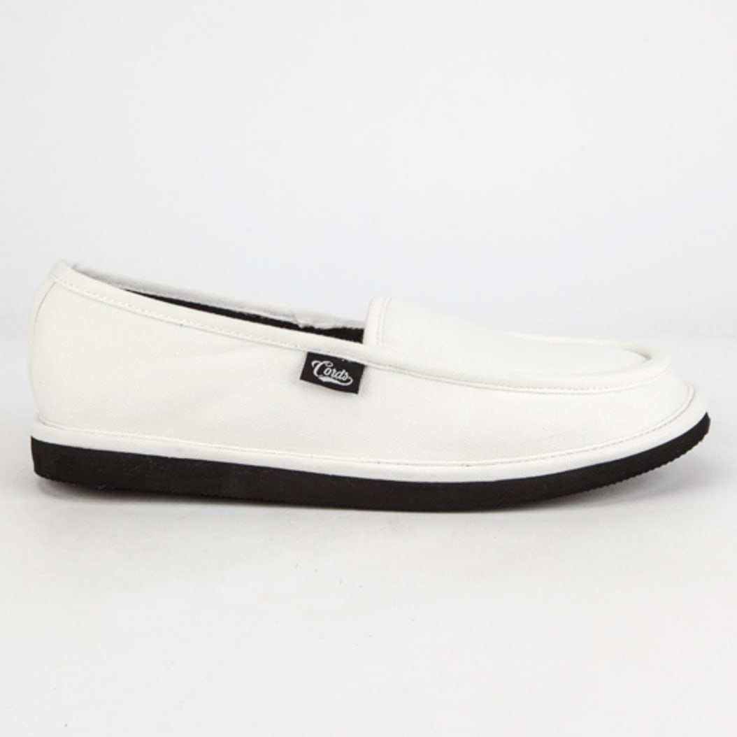 Cords Men's Draper Slippers for $6 + free shipping